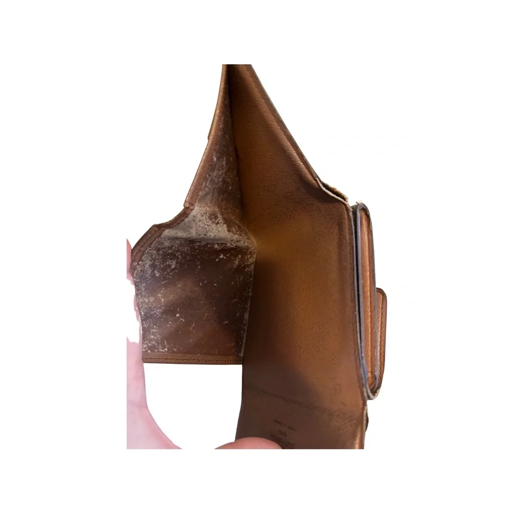 Louis Vuitton monogram unisex wallet - Picture 8 of 9